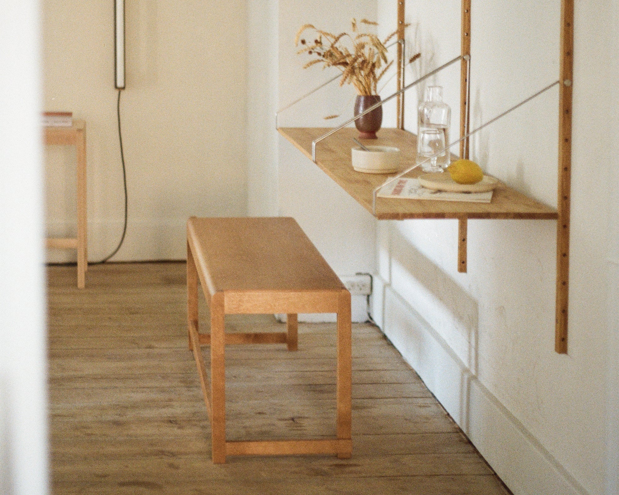 FRAMA - Bench 01 | Warm Brown Birch