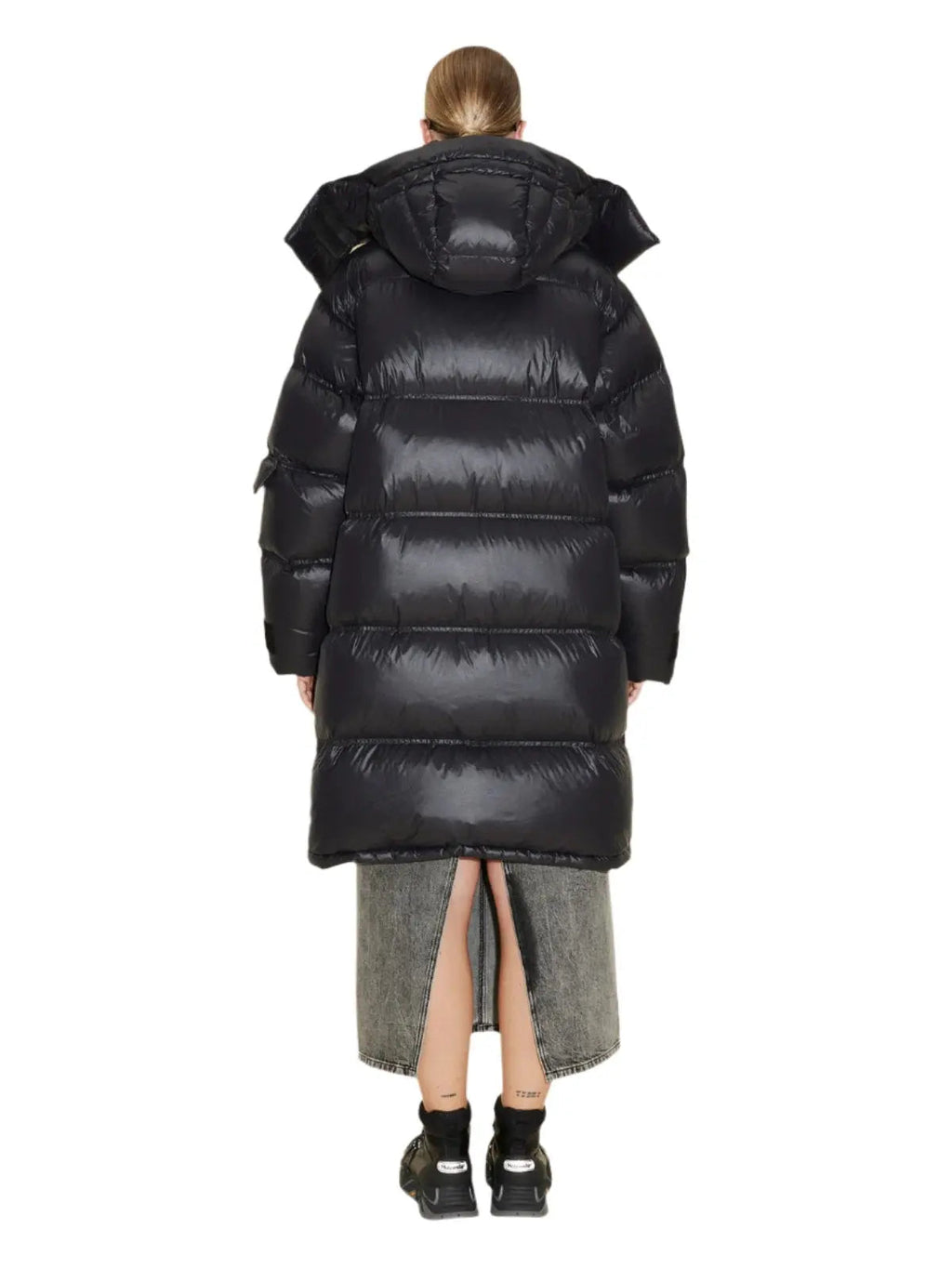 Steilia Down Jacket Black Holzweiler