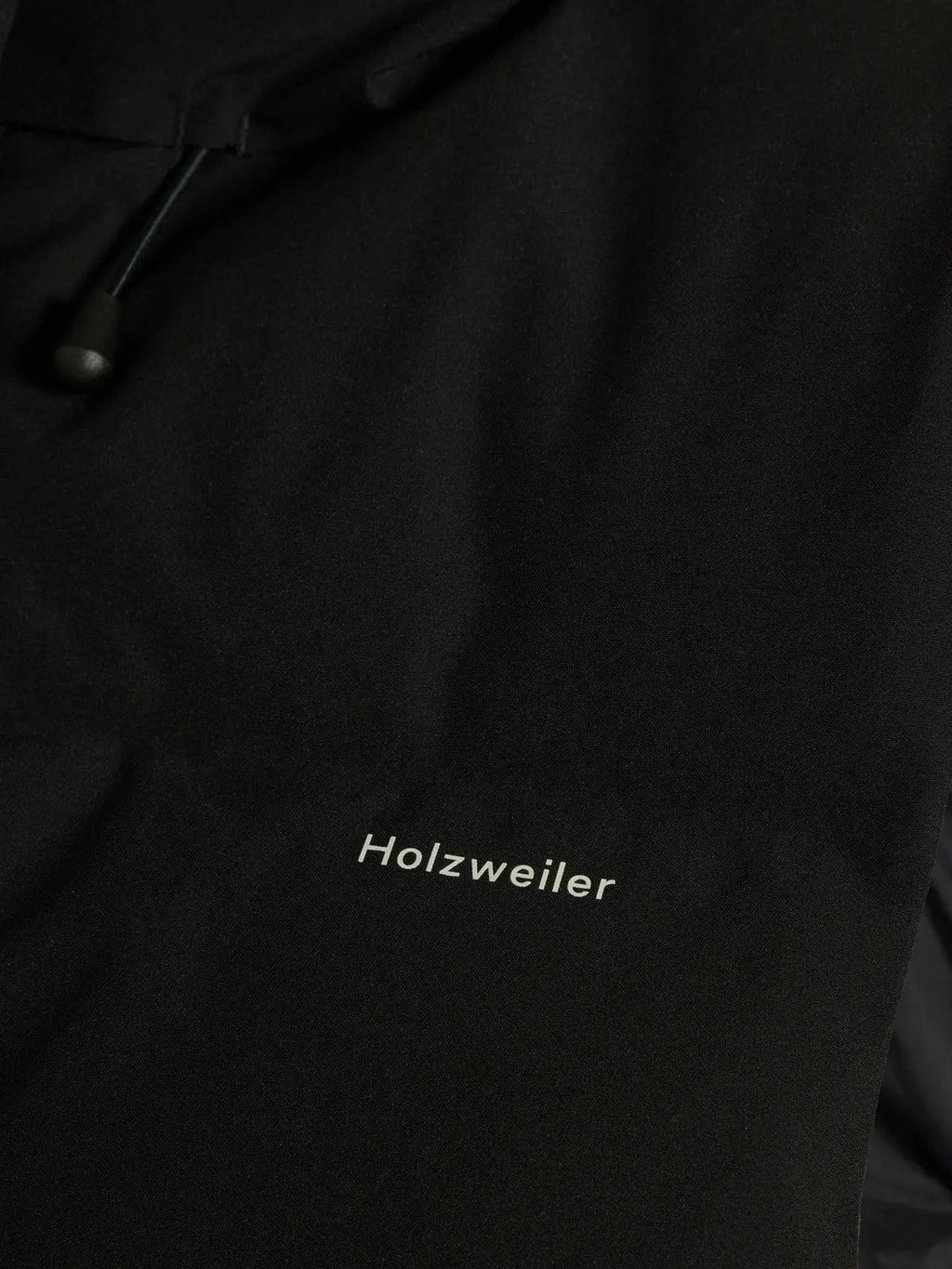 Sula Down Bib Black Holzweiler