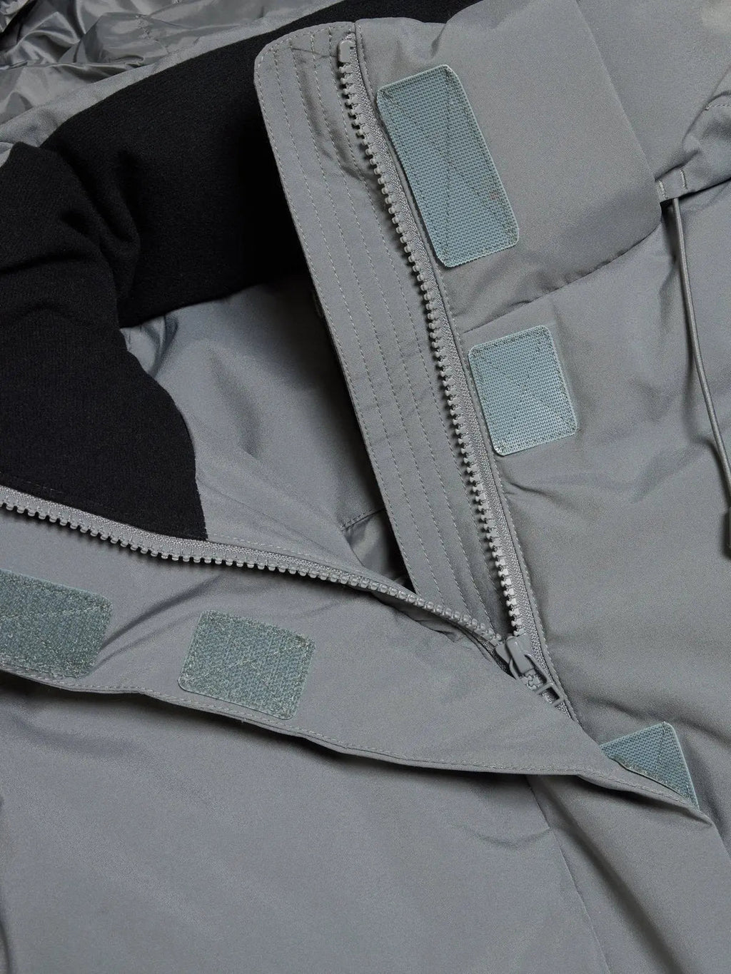 Glittertind Down Jacket Grey Holzweiler