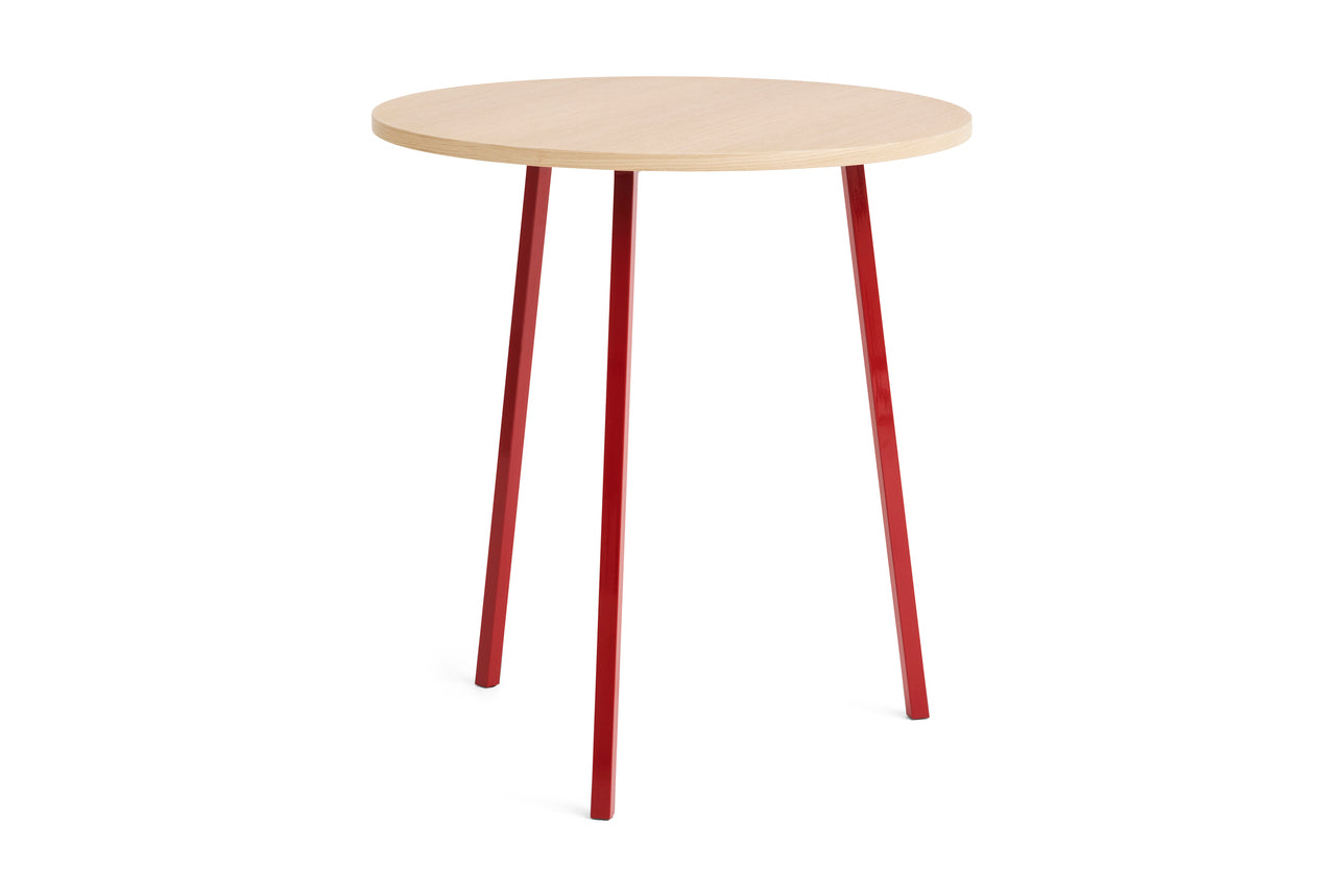 Loop Stand Round Table HAY