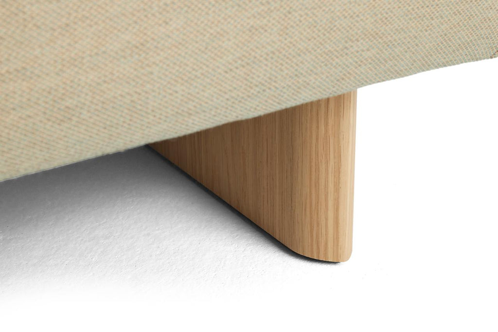 Quilton Lift 3 Seater HAY