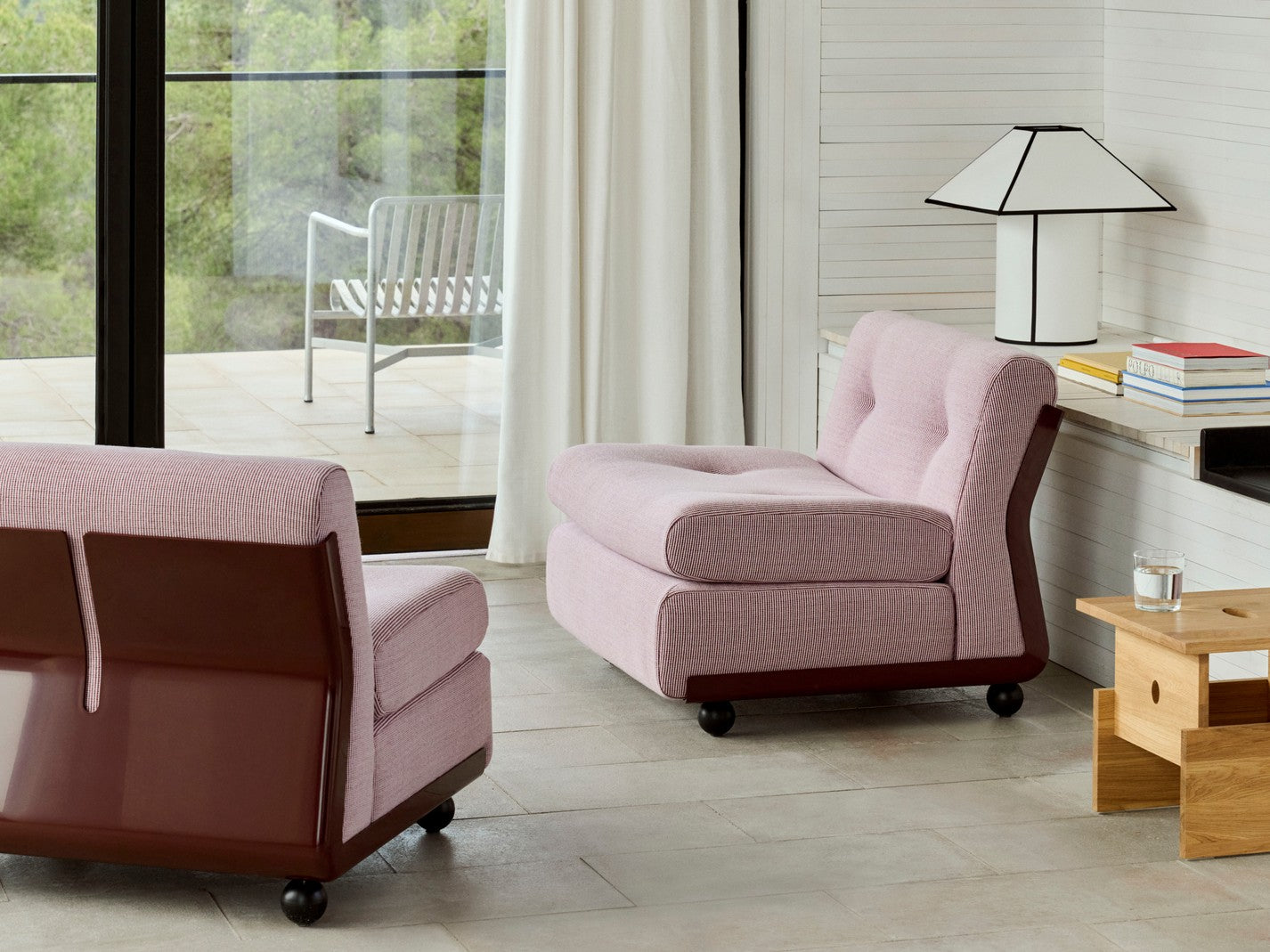 AMANTA  SEATER BURGUNDY RED SHELL-UPHOLSTERY-YUMA-1851 HAY