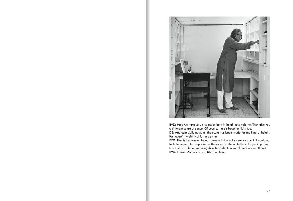 Portrait of a House: Conversations with BV Doshi apartamento