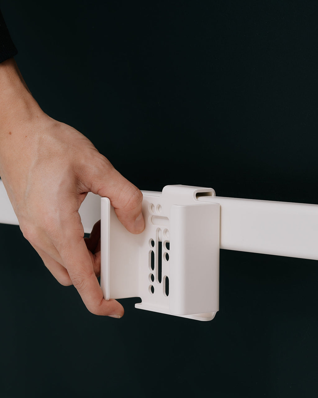 Apple TV Mount - Sandstorm Pedestal