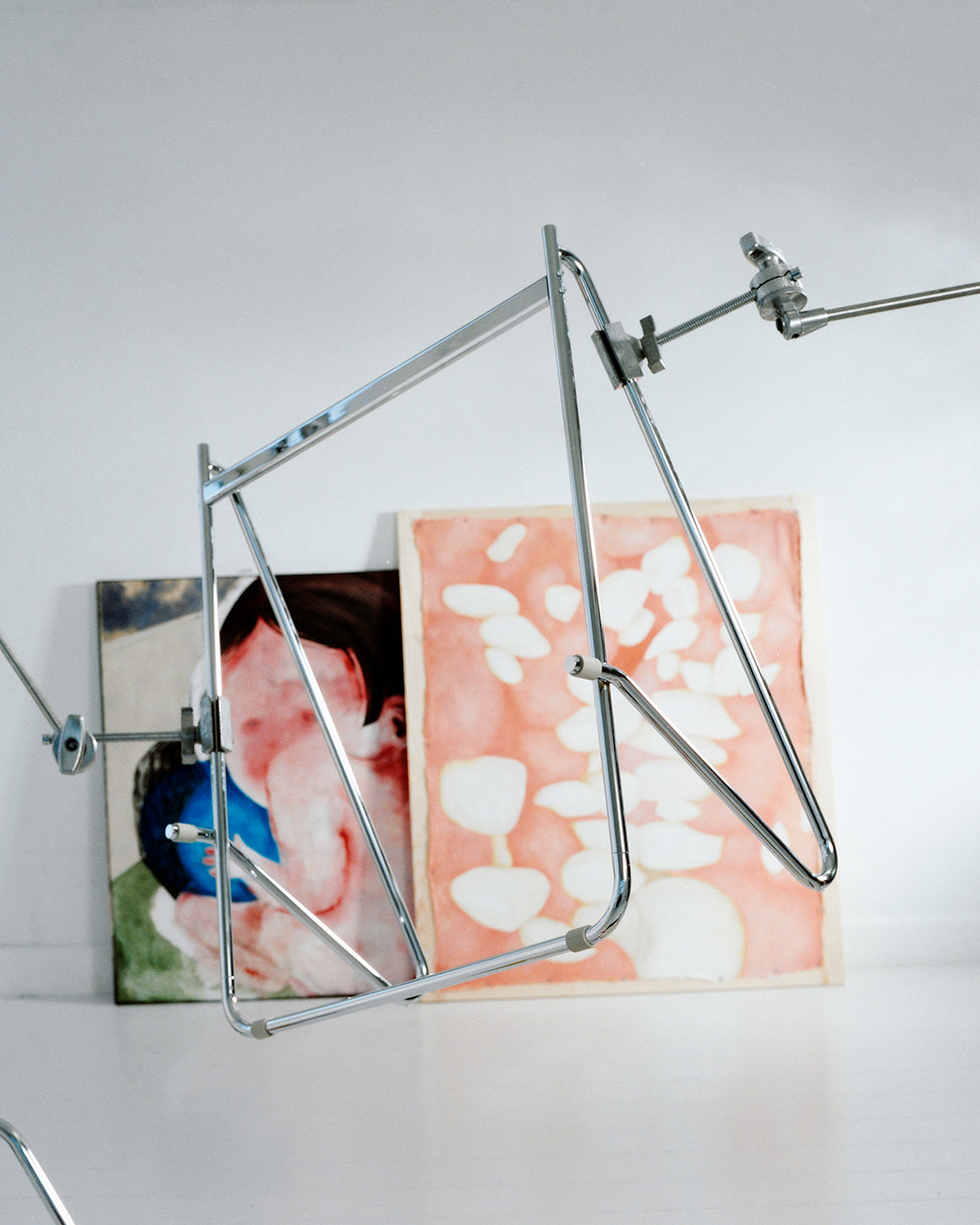 Bloom - Chrome Pedestal