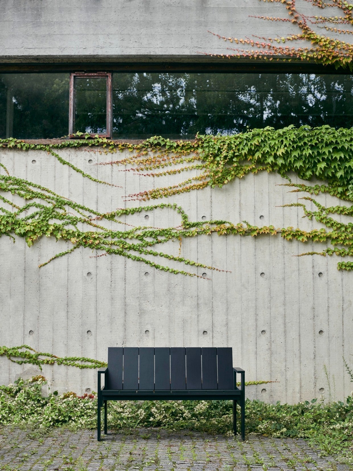 Crate Dining Bench HAY