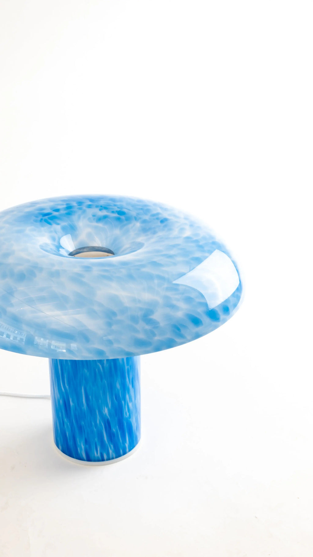 Glass Lamp - Blue skies Matias Moellenbach