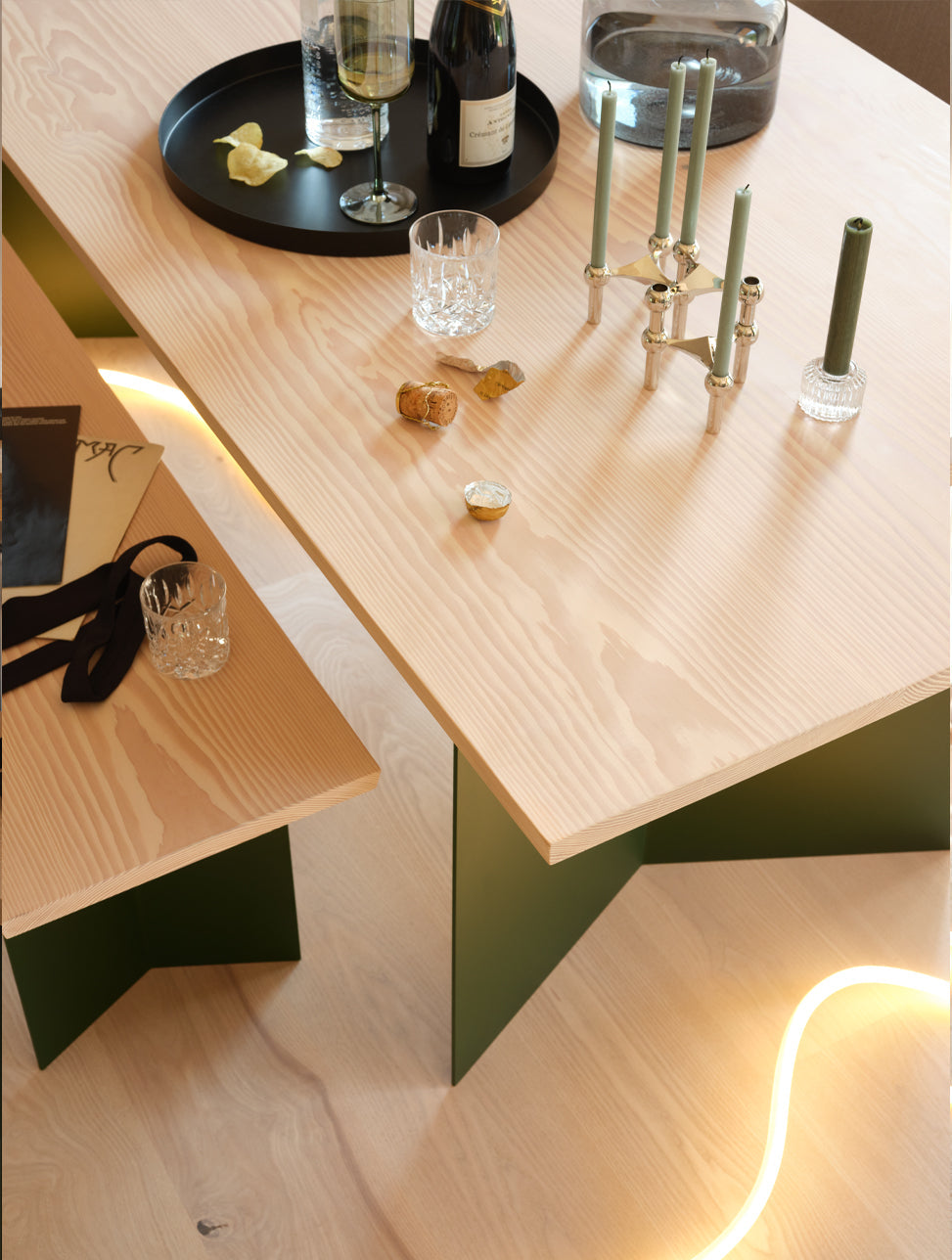 FOLD table Douglas fir Studio Hausen