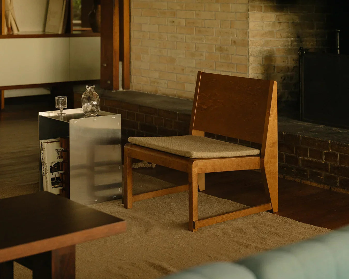 FRAMA - Easy Chair 01 | Warm Brown Birch