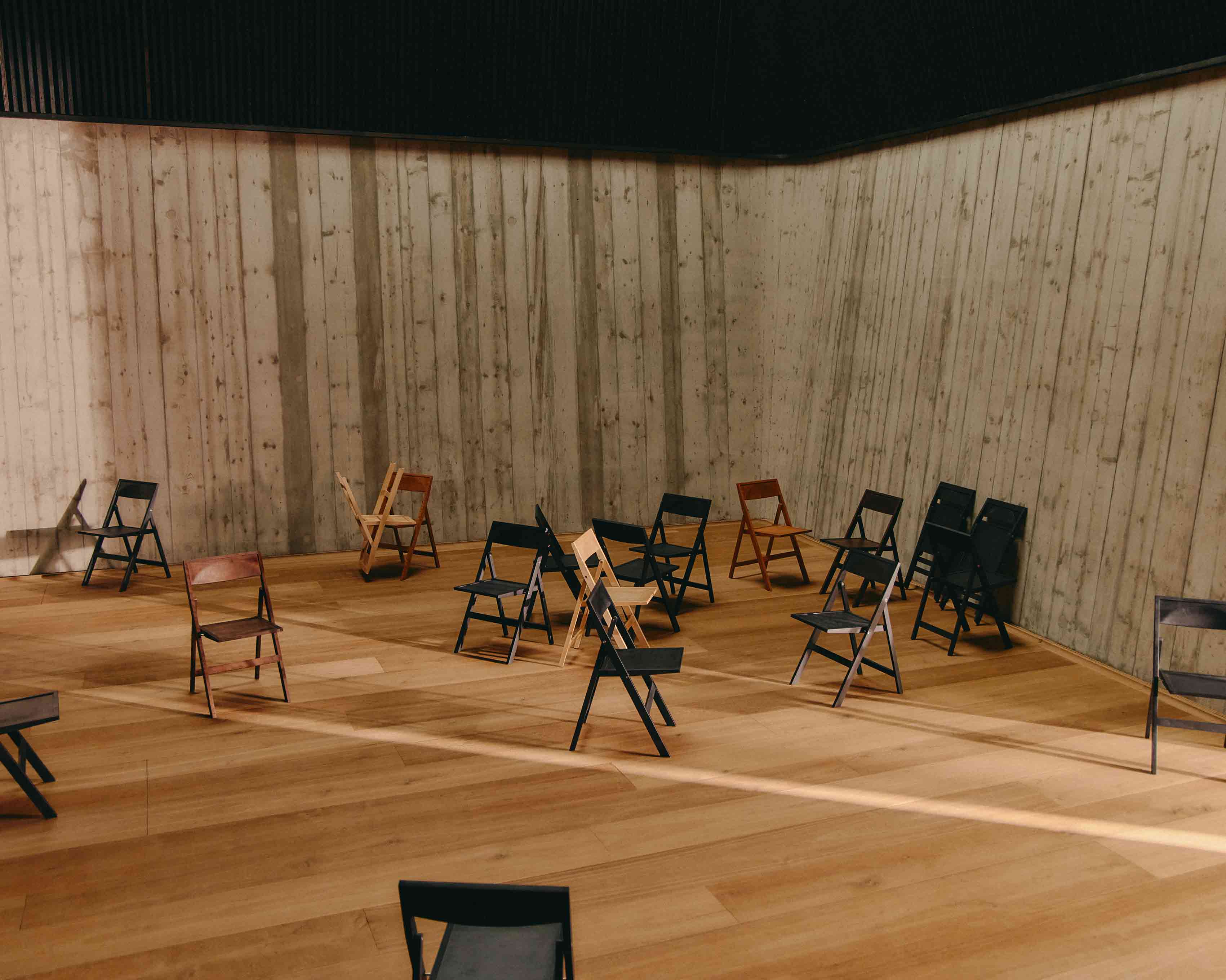 FRAMA - Folding Flat Chair | Ash Black Birch | Reethaus Edition