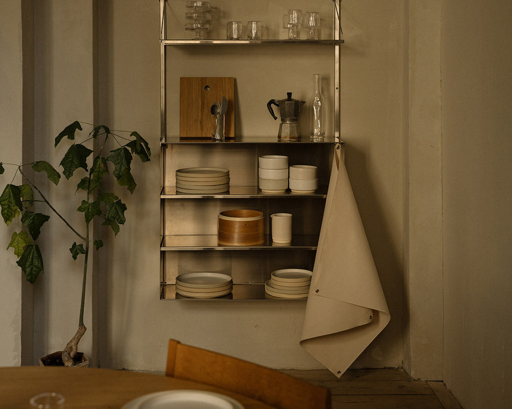 FRAMA - シェルフライブラリーキャンバスキャビネット | ステンレススチール / キャンバス