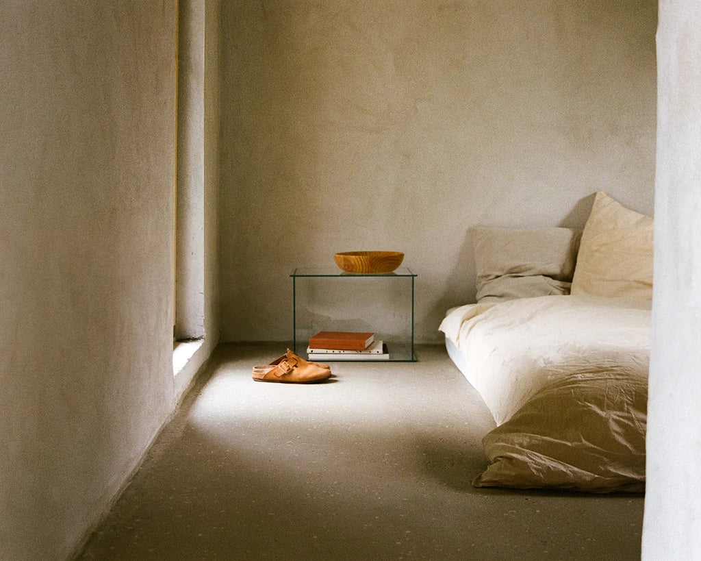 FRAMA - Rivet Box Table | Glass