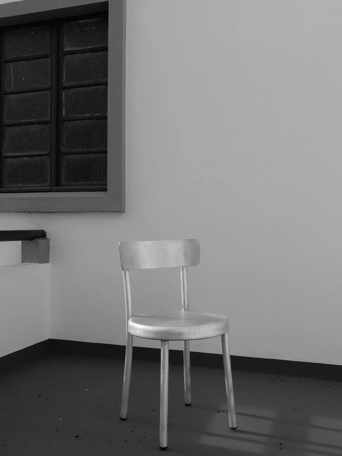 Tasca Chair | Aluminum Frama
