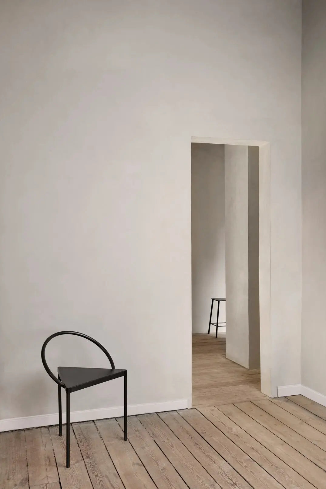 Triangolo Chair | Black Frama