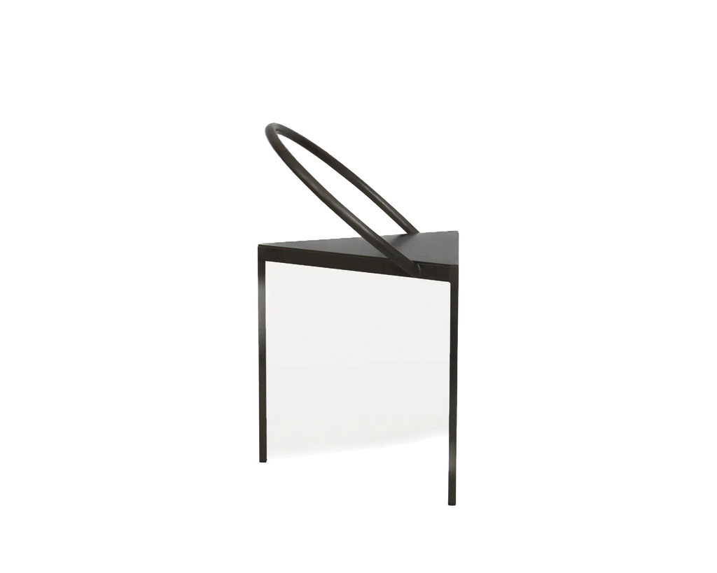 Triangolo Chair | Black Frama