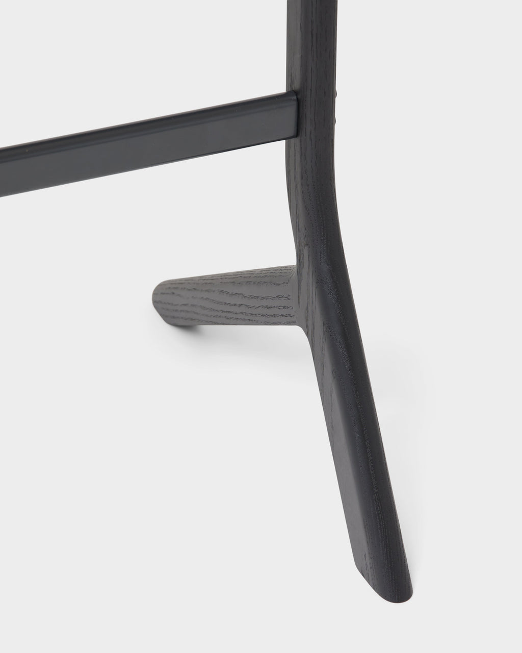 Hopper - Black Oak Pedestal