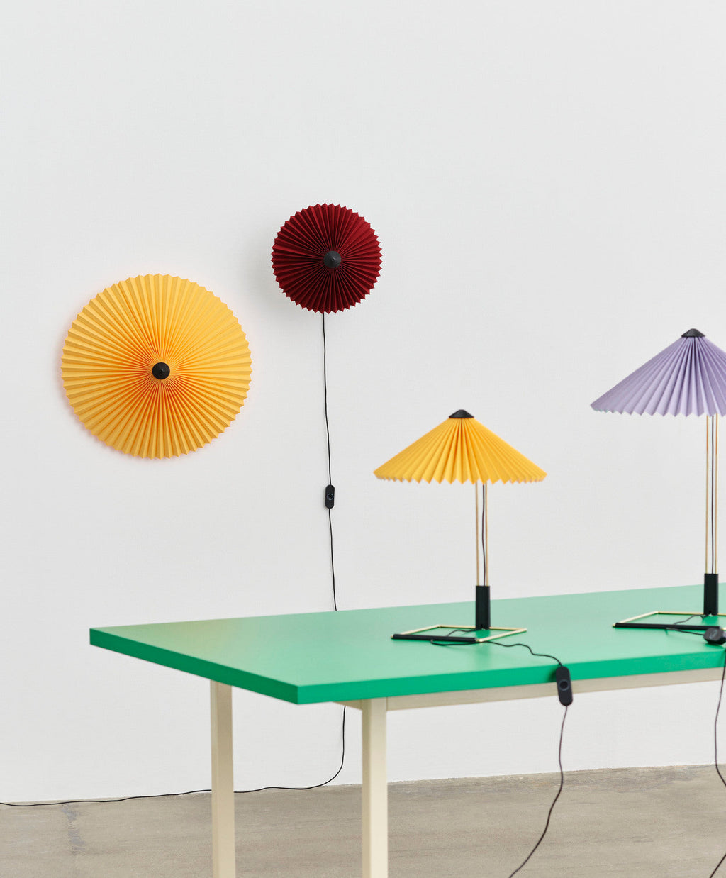 Matin Table Lamp Brass. 300 HAY