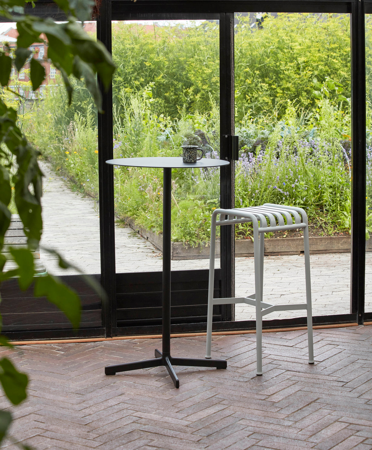 Palissade Bar Stool HAY