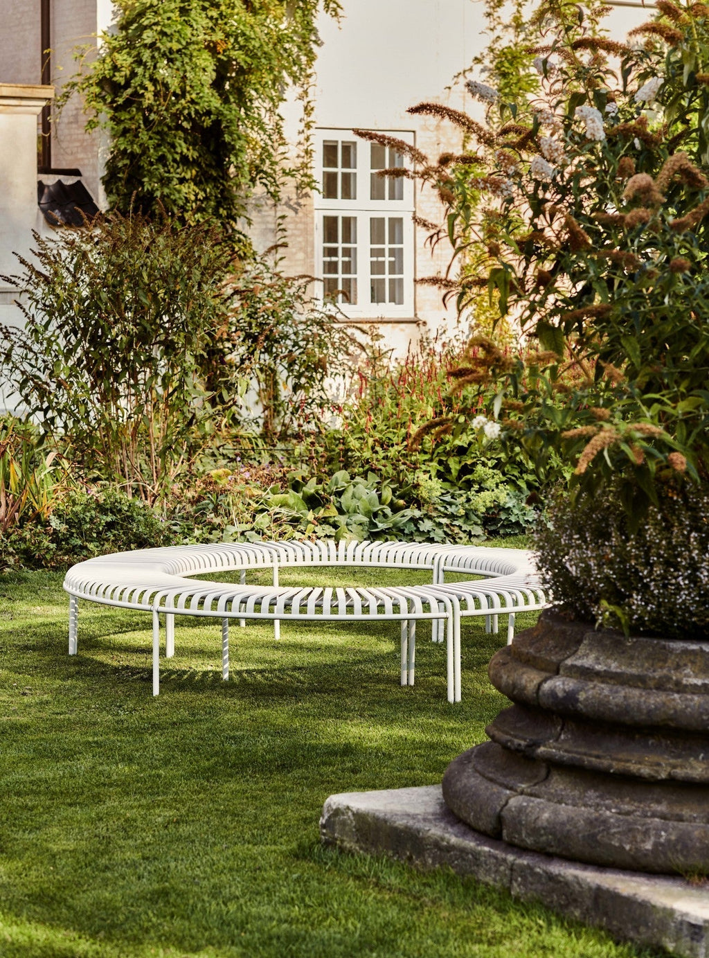 Palissade Park Bench incl. Middle Leg HAY