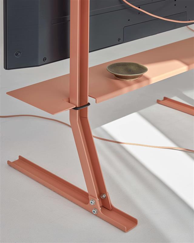 Plate Shelf - Dusty Rose Pedestal