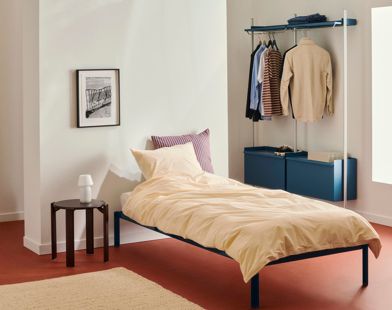 Connect Bed - Deep Blue HAY