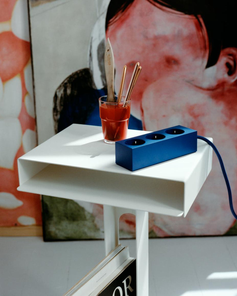 Sidekick Table - Pearl Pedestal