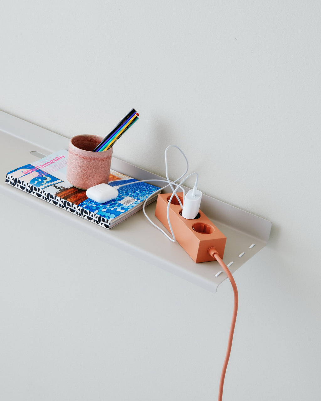 Soundbar Shelf 100 - Charcoal Mushroom Pedestal