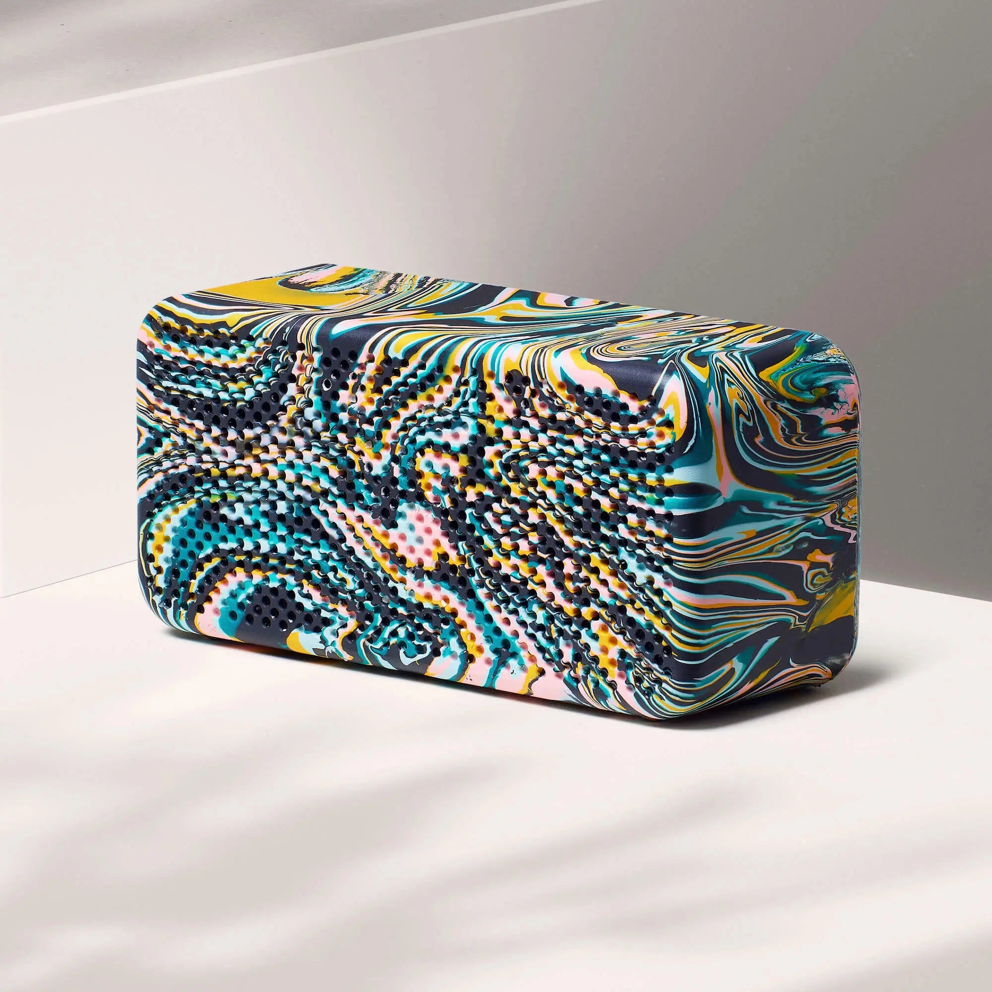 Gomi Design Studio Collection One Bluetooth Speaker - Panther 