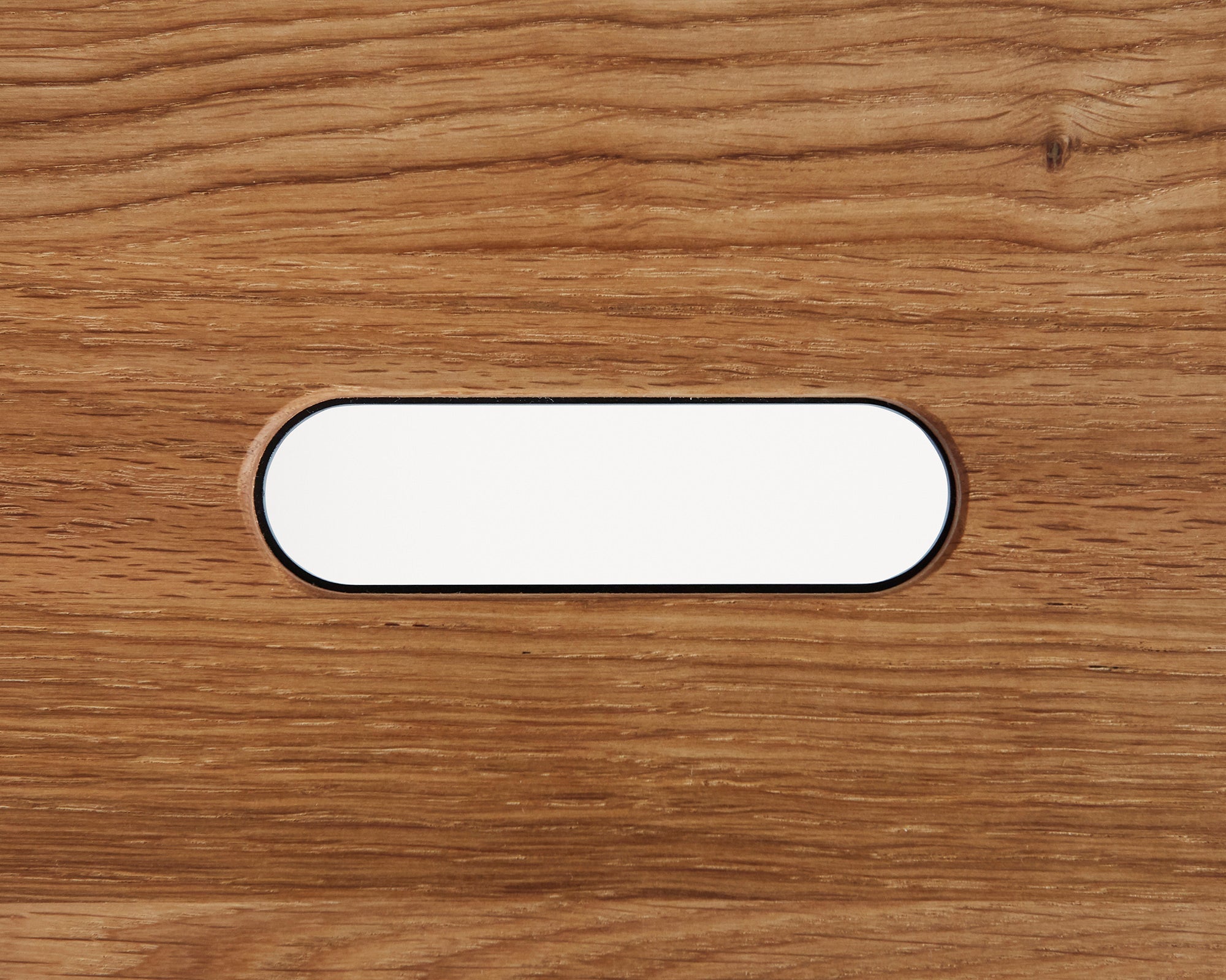 FRAMA - Adam スツール | ブラック / オーク | H50