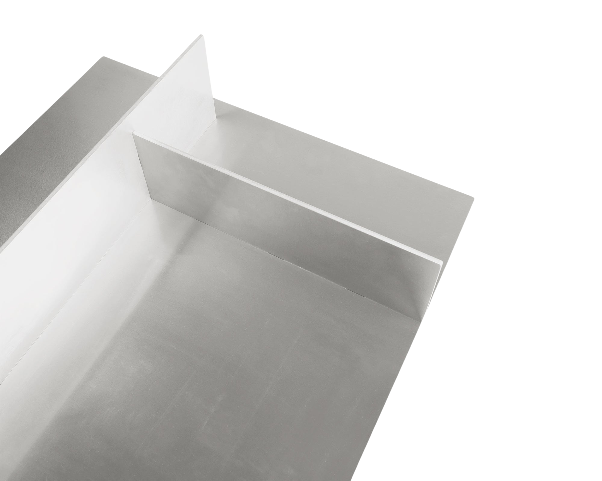 FRAMA - リベットタイプケース | アルミニウム