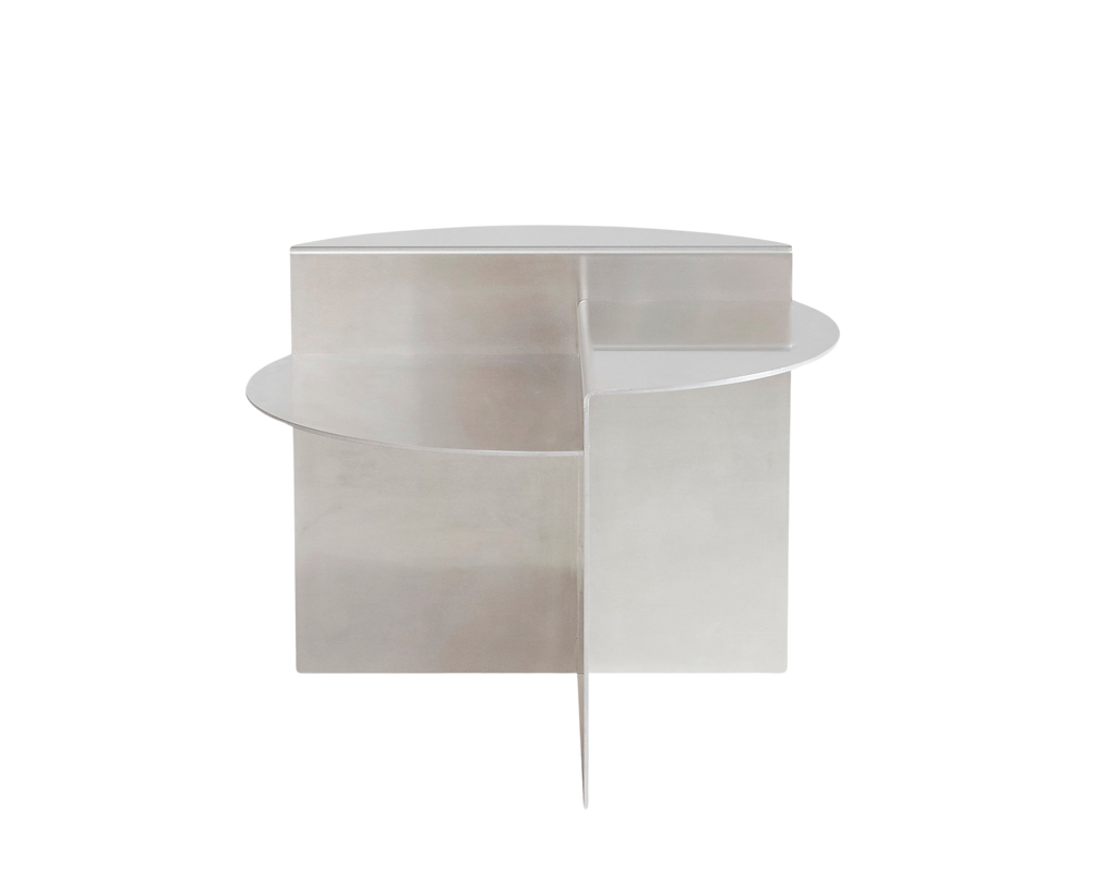FRAMA - リベットサイドテーブル | アルミニウム