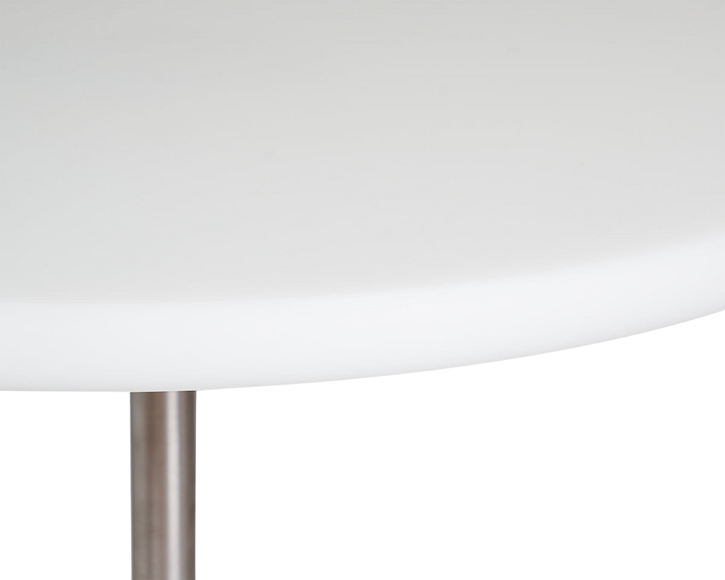 FRAMA - Table 57 | White / Stainless Steel | Ø70