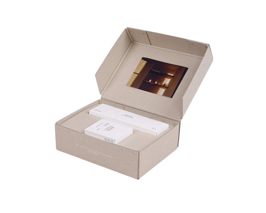 FRAMA - Gift Box: Scented Candle + Snuffer | Beratan St. Paul's Apothecary